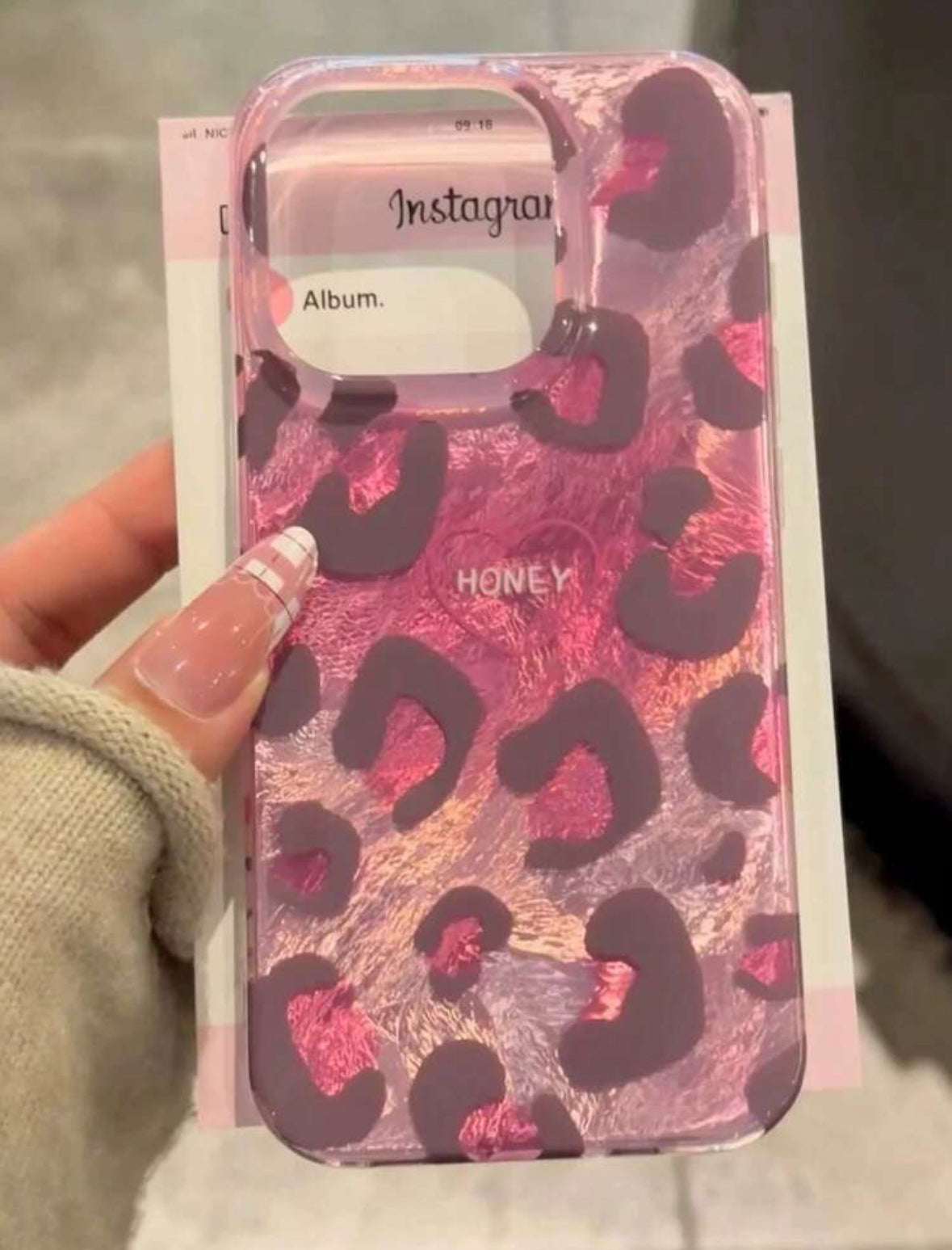 Pink Leo 🍎
